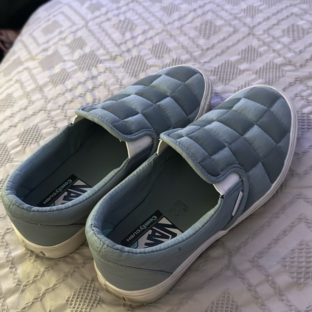 Vans Puffy Checkered Women’s size 8